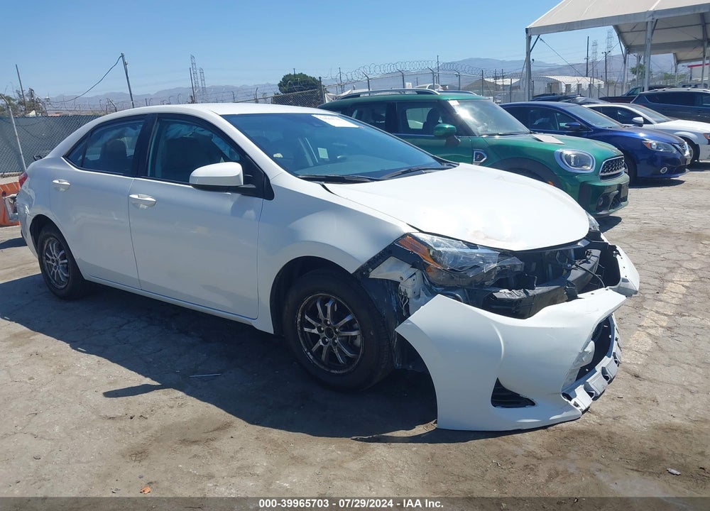 2019 TOYOTA COROLLA LE VIN: 5YFBURHE0KP882443