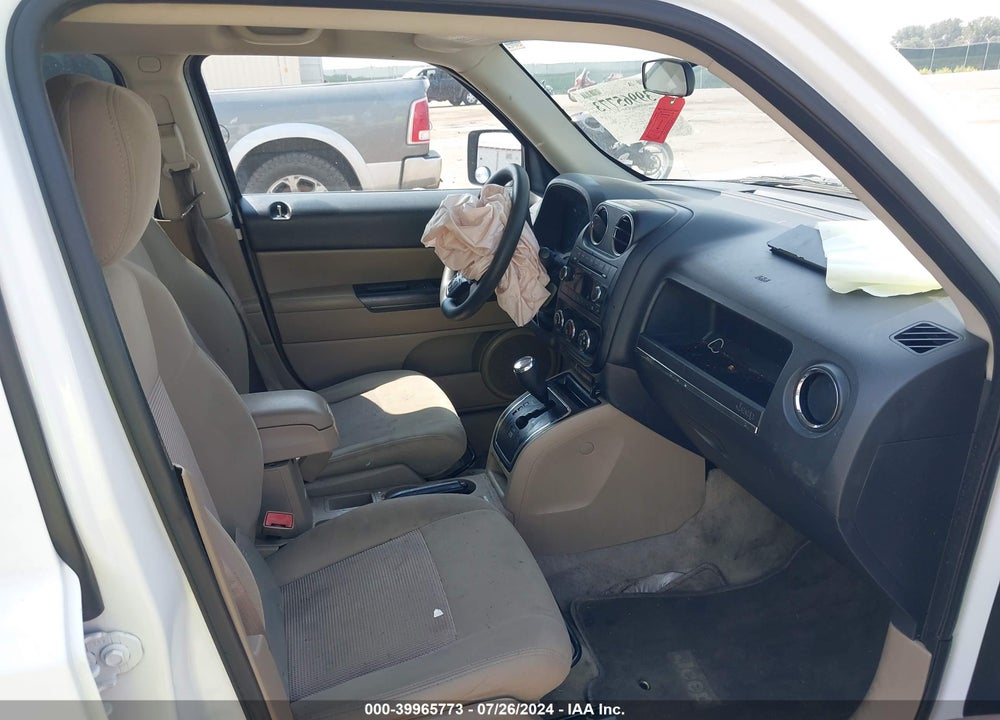 2015 JEEP PATRIOT VIN: 1C4NJPBB8FD304821