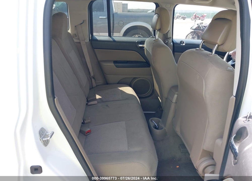 2015 JEEP PATRIOT VIN: 1C4NJPBB8FD304821