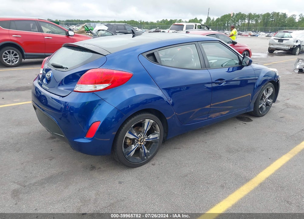 2017 HYUNDAI VELOSTER VALUE EDITION VIN: KMHTC6AD0HU320475