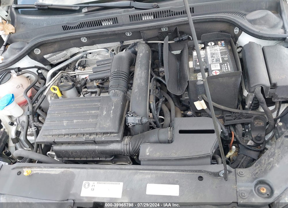 2017 VOLKSWAGEN JETTA 1.4T SE VIN: 3VWDB7AJXHM364170