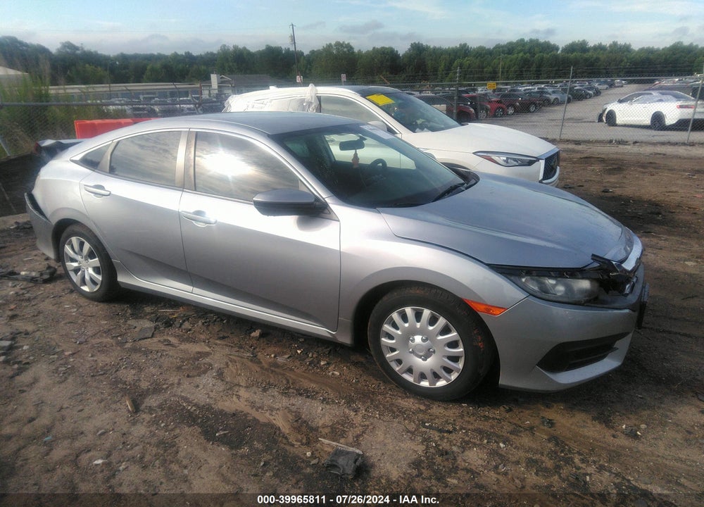 2018 HONDA CIVIC LX VIN: 2HGFC2F58JH541618