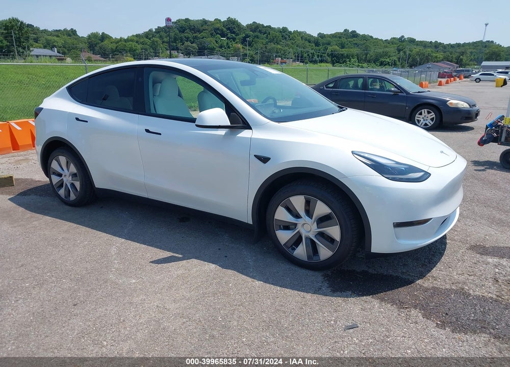 2024 TESLA MODEL Y LONG RANGE DUAL MOTOR ALL-WHEEL DRIVE VIN: 7SAYGDEE0RA250606