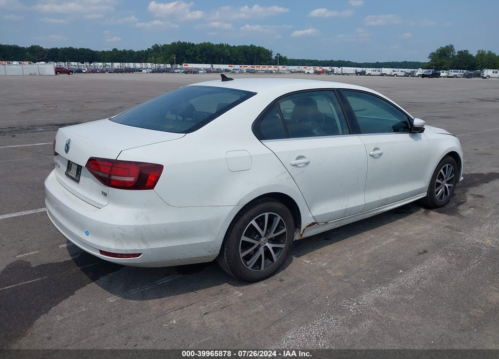 2018 VOLKSWAGEN JETTA VIN: 3VWDB7AJ6JM262208
