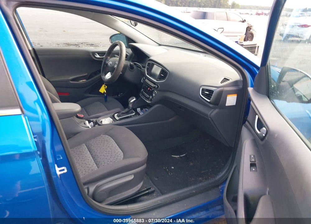 2017 HYUNDAI IONIQ HYBRID SEL VIN: KMHC75LC9HU056496