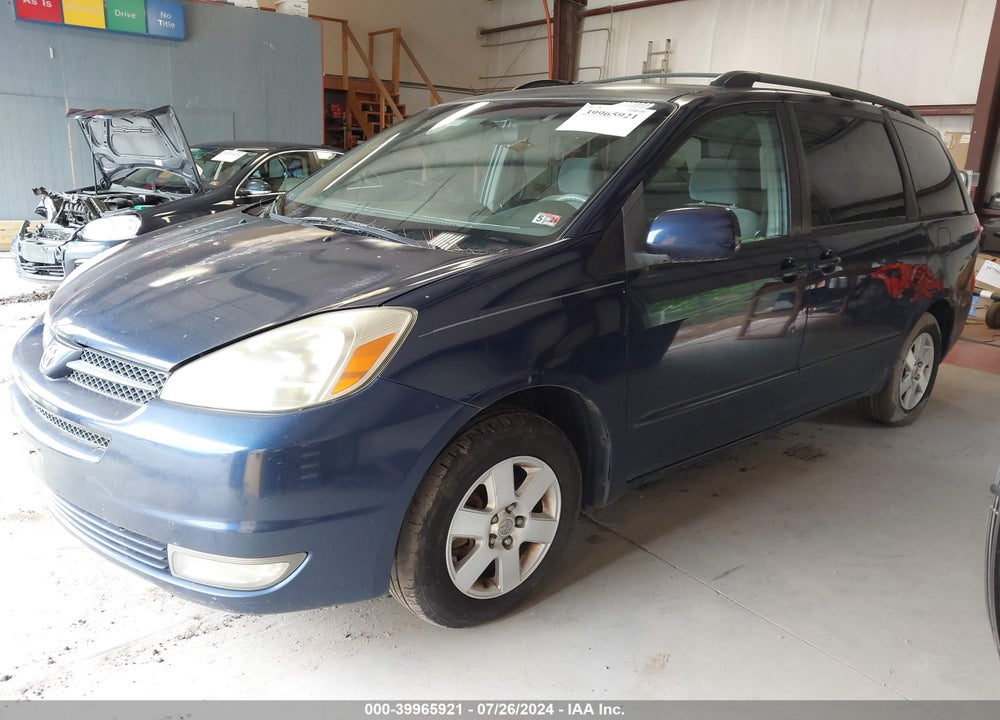 2005 TOYOTA SIENNA XLE VIN: 5TDZA22C15S333044