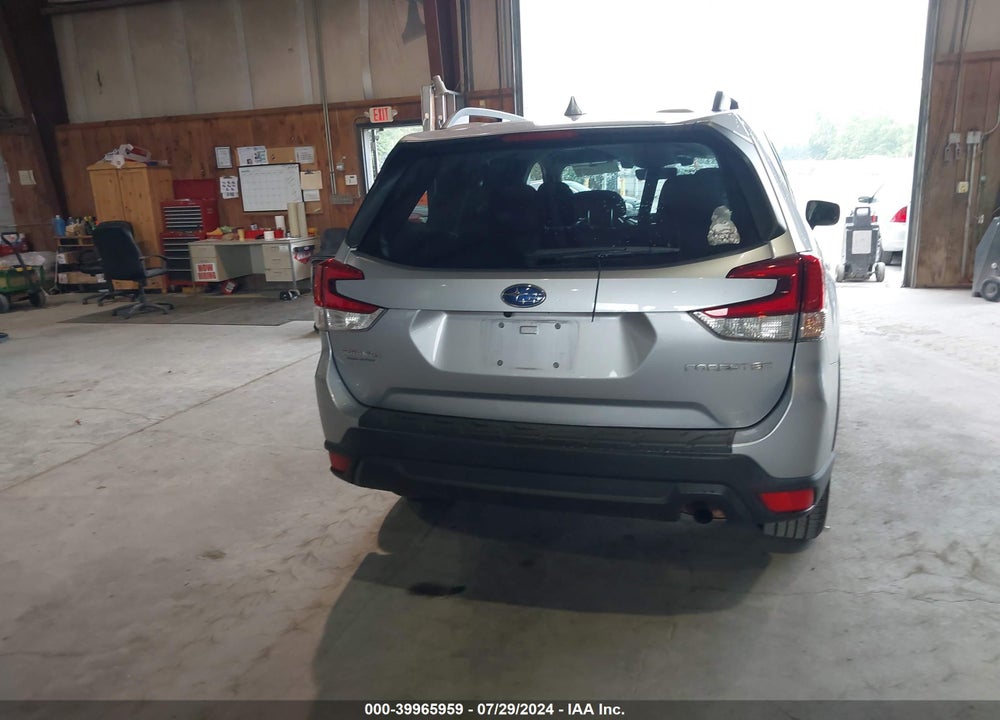 2021 SUBARU FORESTER VIN: JF2SKAFC0MH538961
