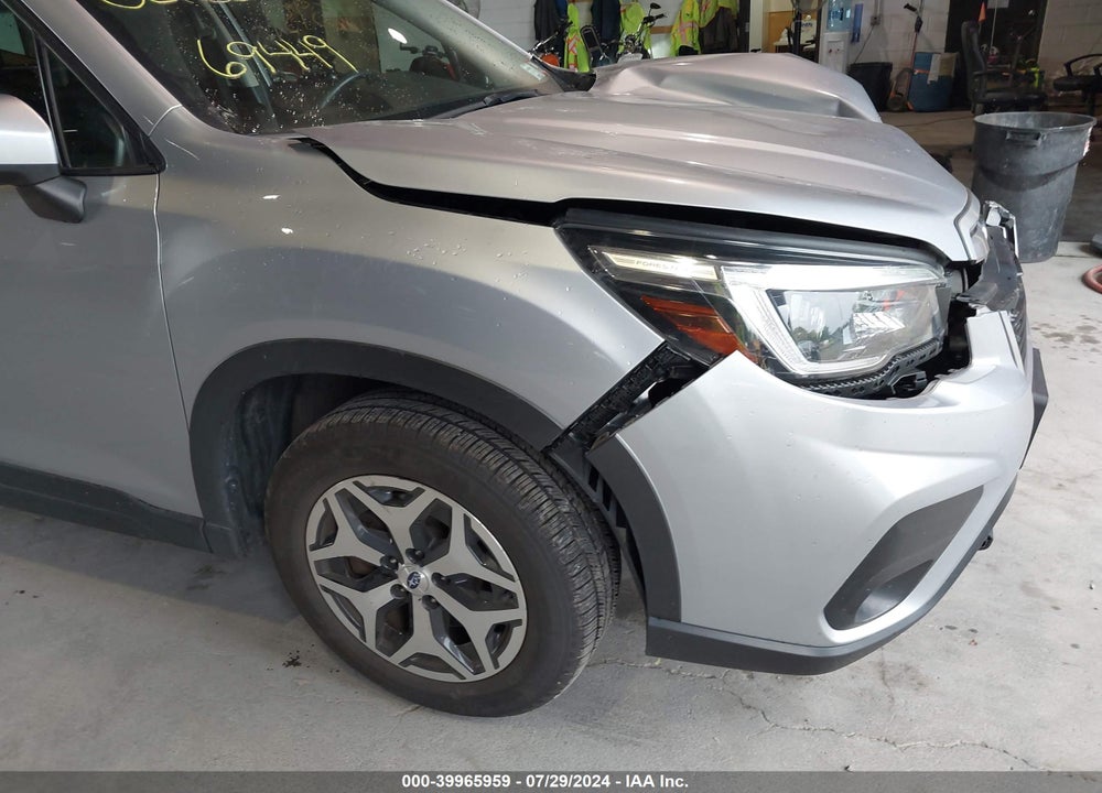 2021 SUBARU FORESTER VIN: JF2SKAFC0MH538961