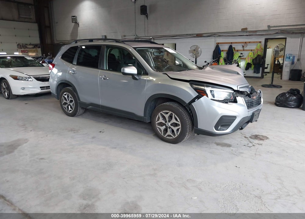 2021 SUBARU FORESTER VIN: JF2SKAFC0MH538961