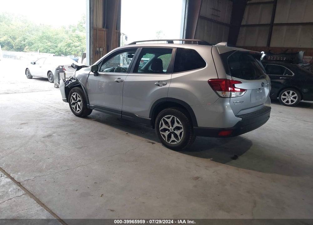 2021 SUBARU FORESTER VIN: JF2SKAFC0MH538961