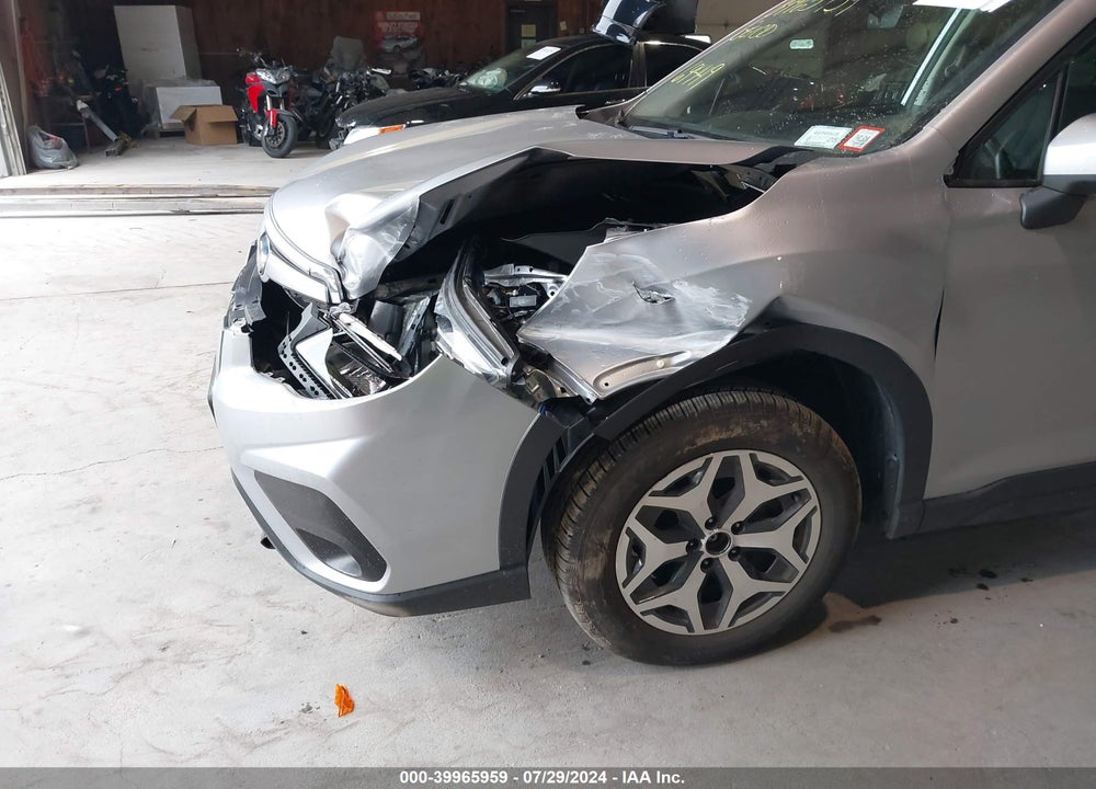 2021 SUBARU FORESTER VIN: JF2SKAFC0MH538961