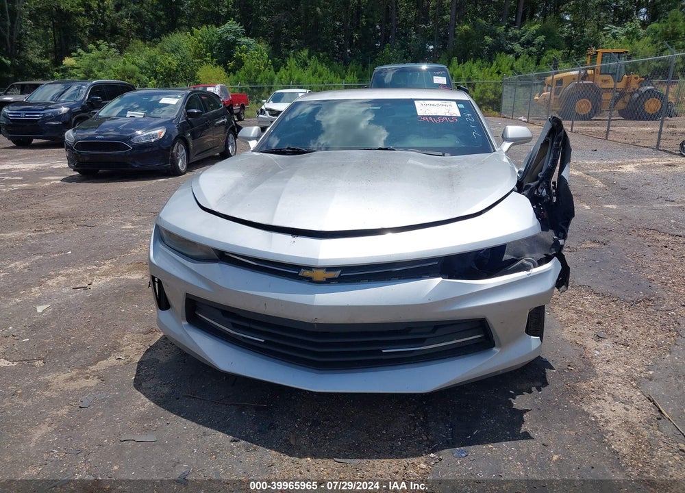 2018 CHEVROLET CAMARO 1LT VIN: 1G1FB1RS6J0123052