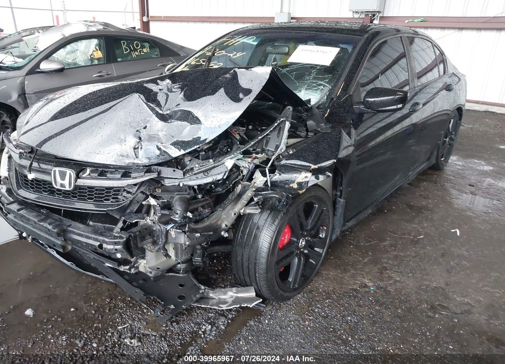 2017 HONDA ACCORD VIN: 1HGCR2F57HA165262