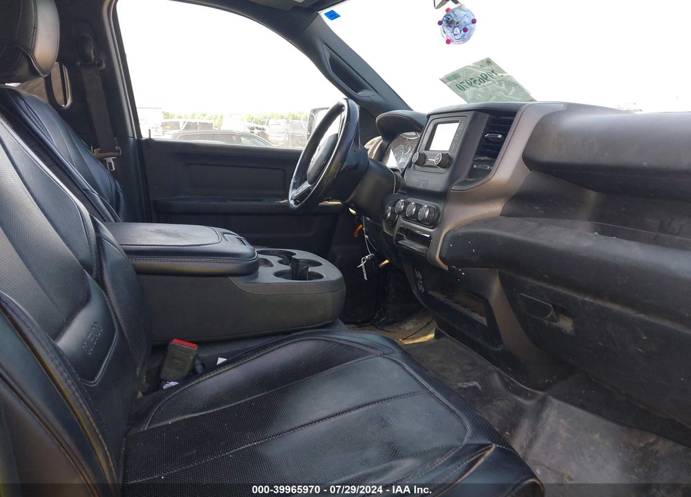 2022 RAM 2500 TRADESMAN 4X2 8' BOX VIN: 3C6UR4HJ2NG228264