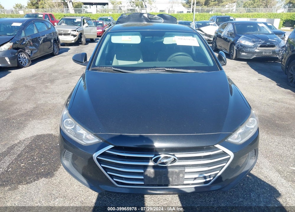 2018 HYUNDAI ELANTRA SEL VIN: 5NPD84LF2JH342703