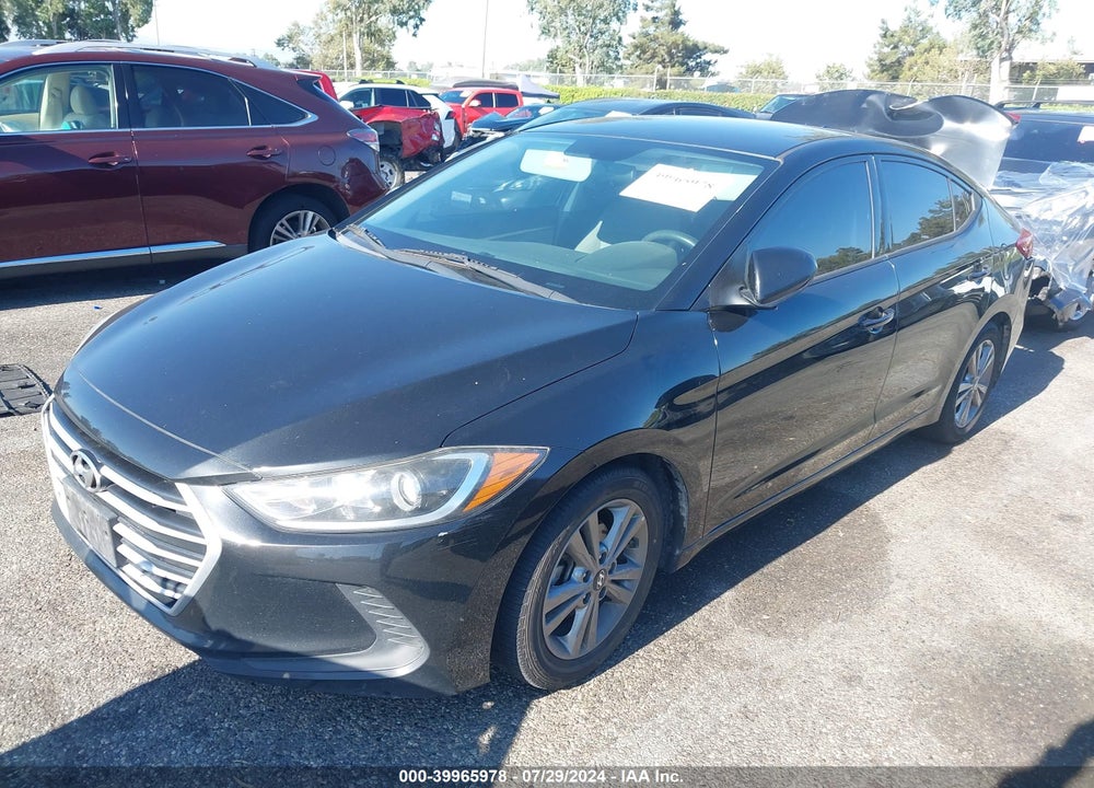 2018 HYUNDAI ELANTRA SEL VIN: 5NPD84LF2JH342703