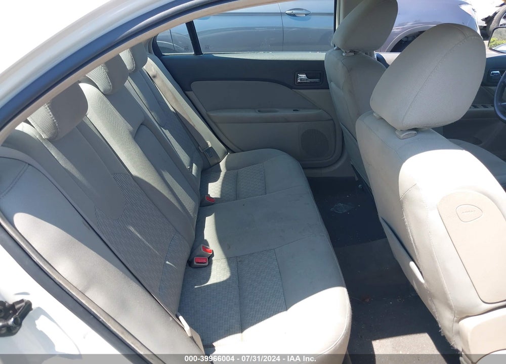 2010 FORD FUSION SE VIN: 3FAHP0HA3AR172526