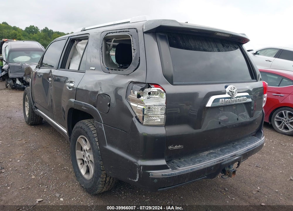 2011 TOYOTA 4RUNNER SR5 V6 VIN: JTEZU5JR0B5024161