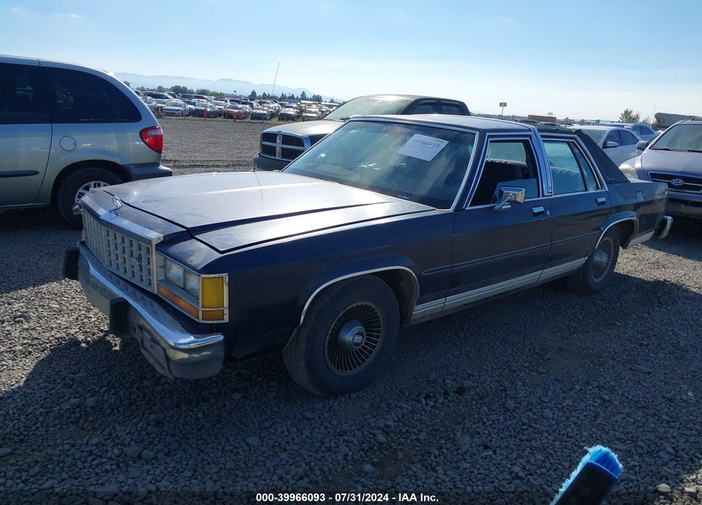 1987 FORD CROWN VICTORIA VIN: 2FABP73F1HX220232