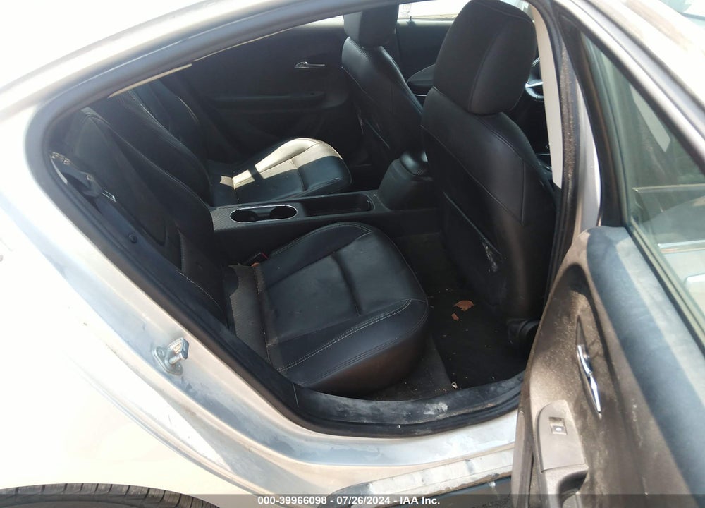 2011 CHEVROLET VOLT VIN: 1G1RD6E43BU102200