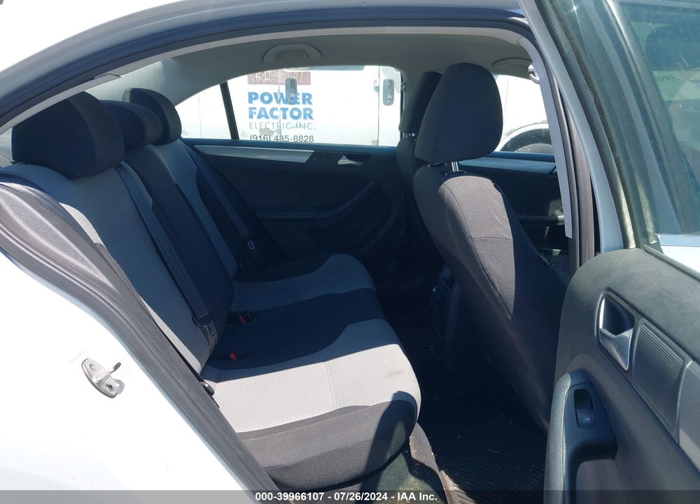 2017 VOLKSWAGEN JETTA 1.4T S VIN: 3VW2B7AJ6HM295145