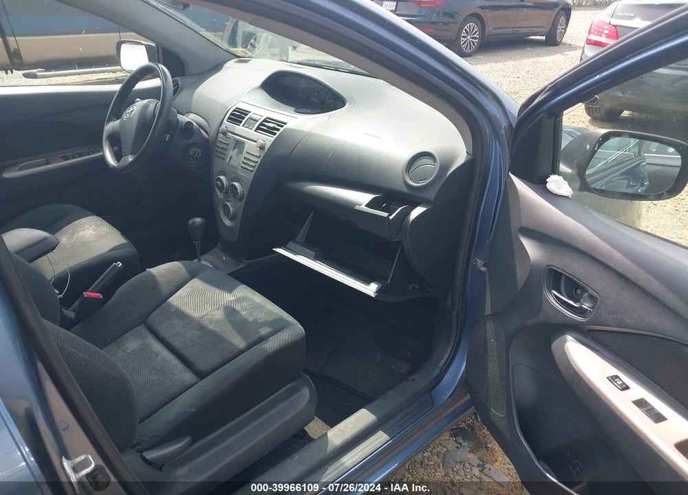 2009 TOYOTA YARIS VIN: JTDBT903791349646