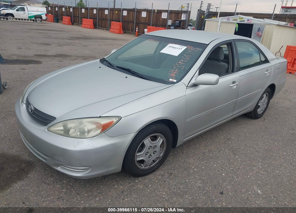 2002 TOYOTA CAMRY LE V6 VIN: 4T1BF32K22U035024
