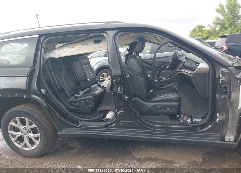 2021 JEEP GRAND CHEROKEE L LIMITED 4X4 VIN: 1C4RJKBG4M8125102