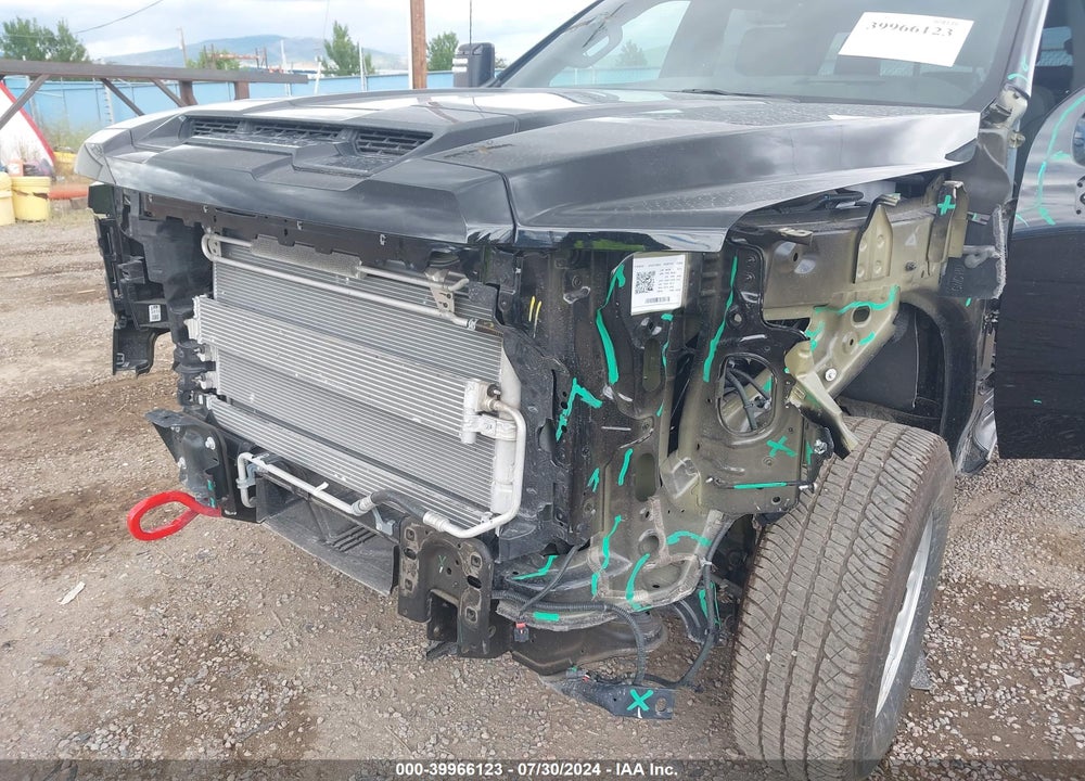 2024 GMC SIERRA 2500HD 4WD STANDARD BED AT4 VIN: 1GT49PEY1RF371368