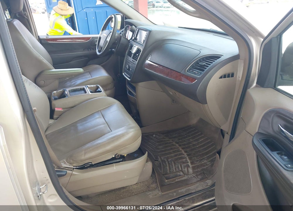 2013 CHRYSLER TOWN & COUNTRY TOURING VIN: 2C4RC1BG0DR742196