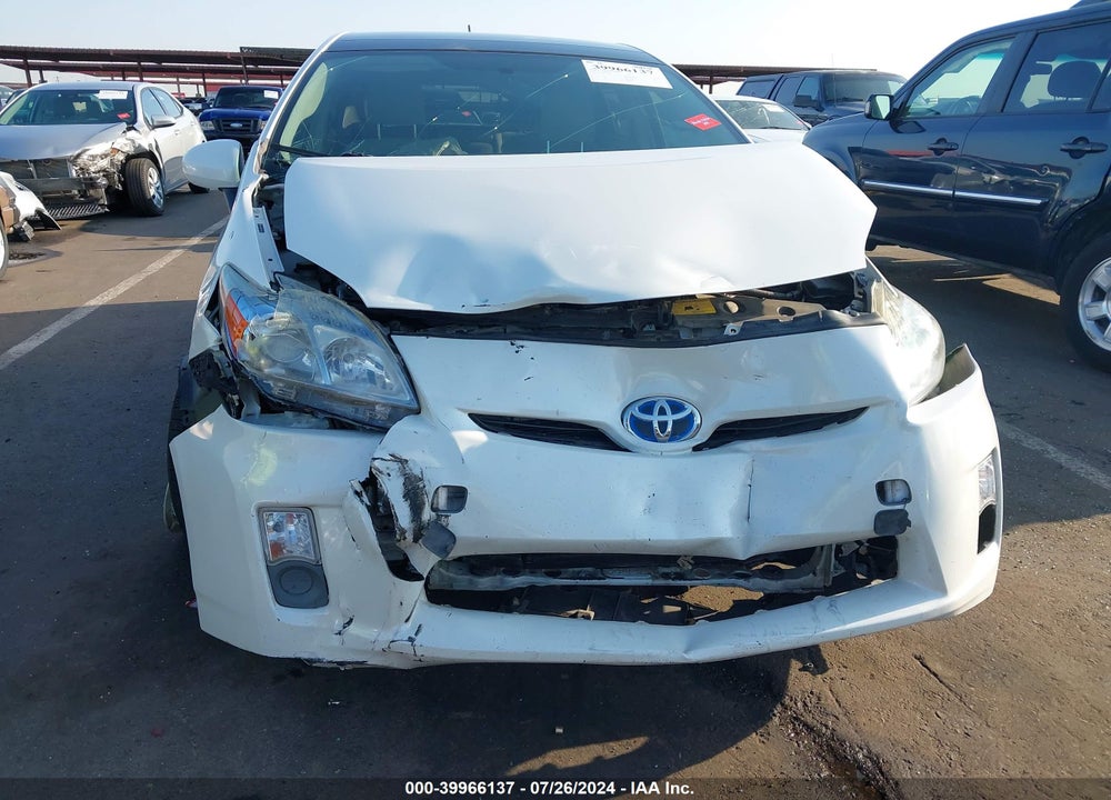 2010 TOYOTA PRIUS III VIN: JTDKN3DUXA0189752