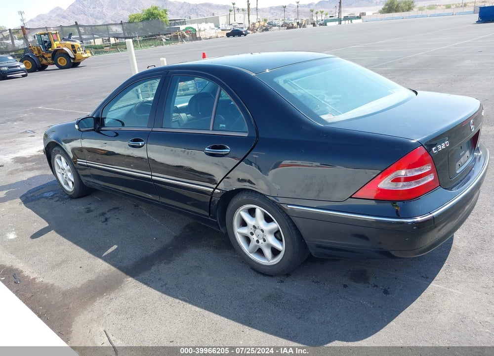 2004 MERCEDES-BENZ C 320 4MATIC VIN: WDBRF84J94F505110