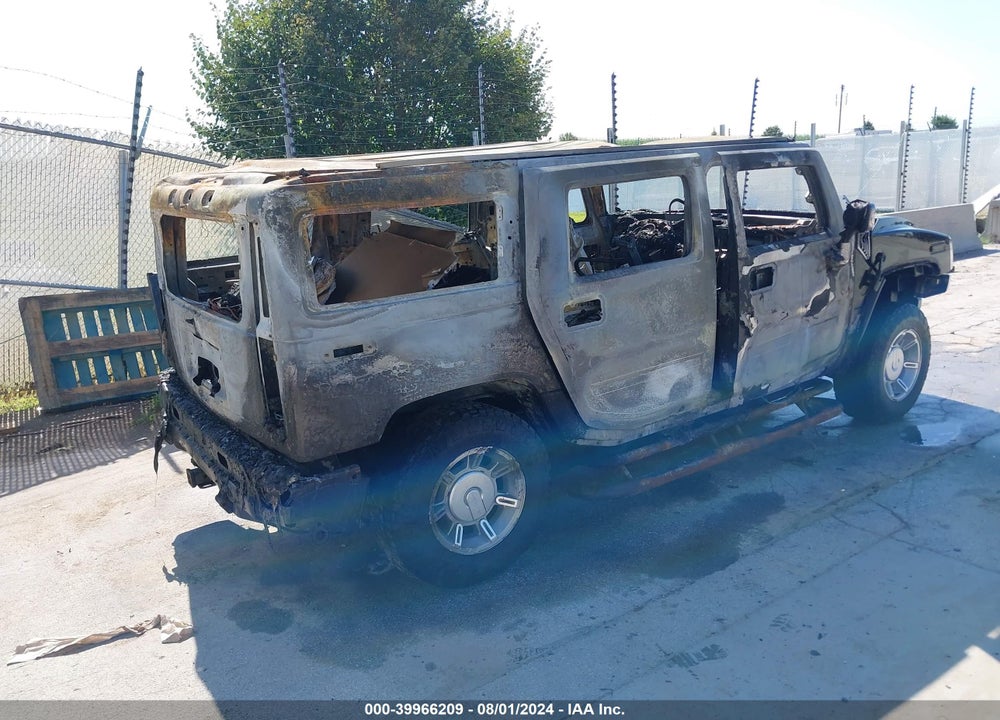 2003 HUMMER H2 VIN: 5GRGN23U63H129018