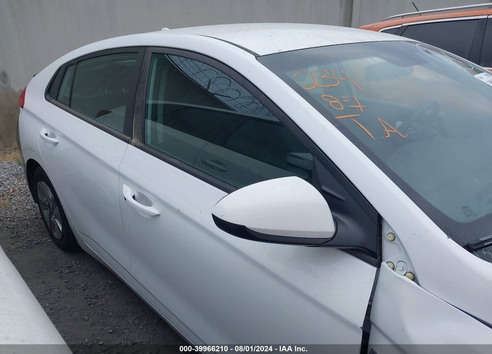 2019 HYUNDAI IONIQ HYBRID BLUE VIN: KMHC65LC8KU171438