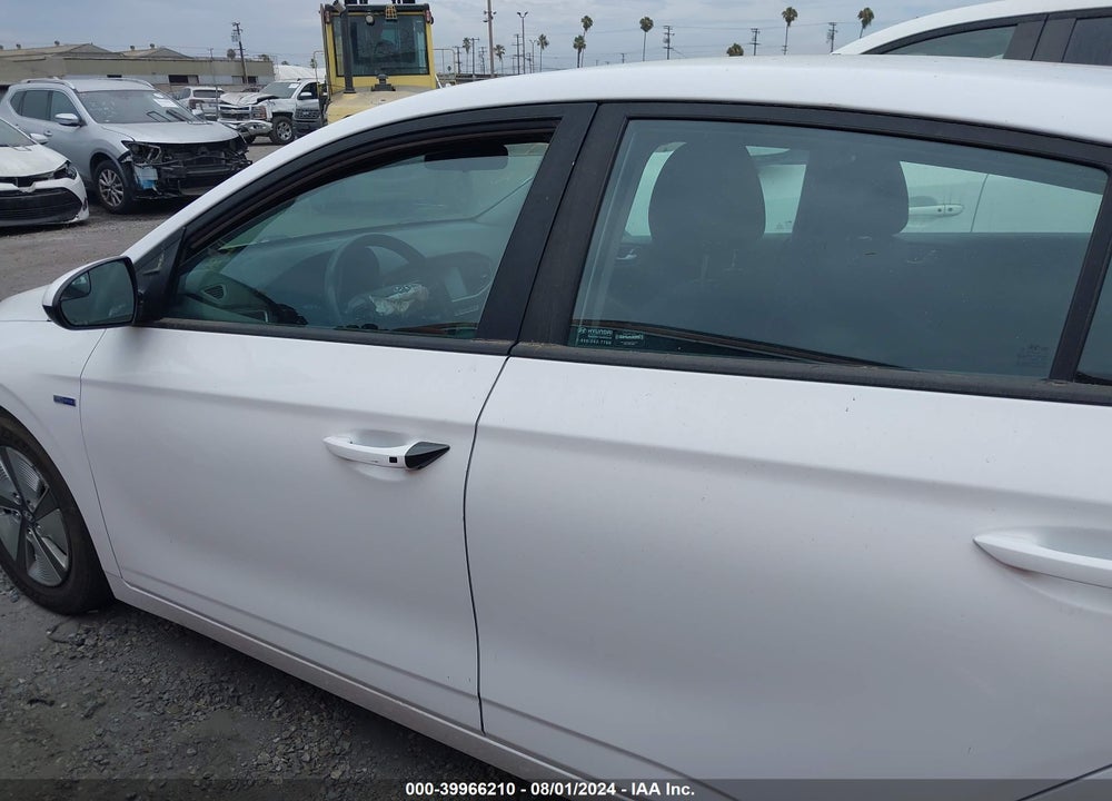 2019 HYUNDAI IONIQ HYBRID BLUE VIN: KMHC65LC8KU171438