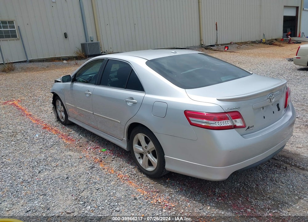 2011 TOYOTA CAMRY SE VIN: 4T1BF3EK5BU216081