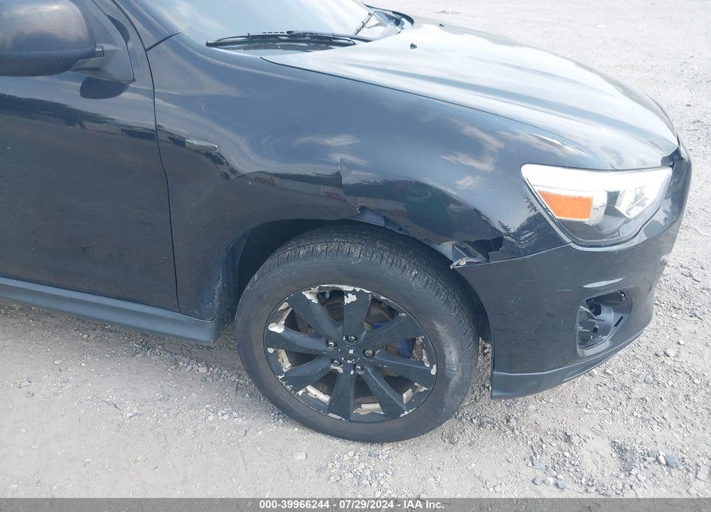 2015 MITSUBISHI OUTLANDER SPORT ES VIN: 4A4AP3AU4FE023174