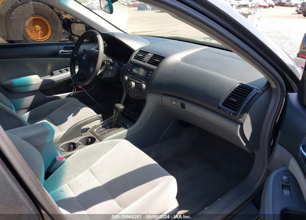 2004 HONDA ACCORD LX VIN: 1HGCM56374A076350