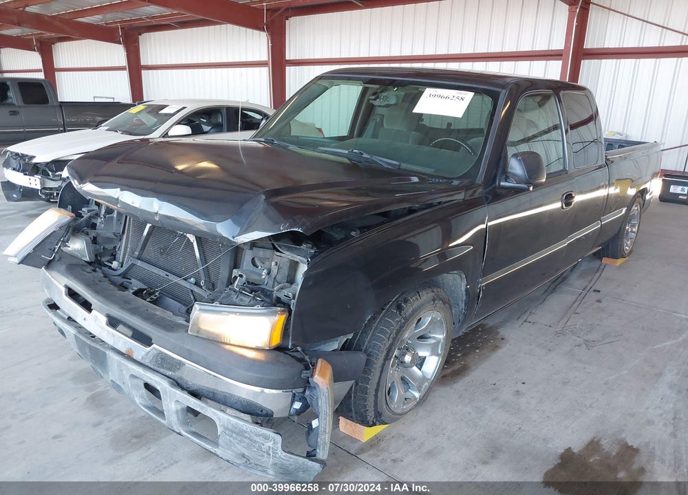 2005 CHEVROLET SILVERADO 1500 LS VIN: 2GCEC19VX51173814