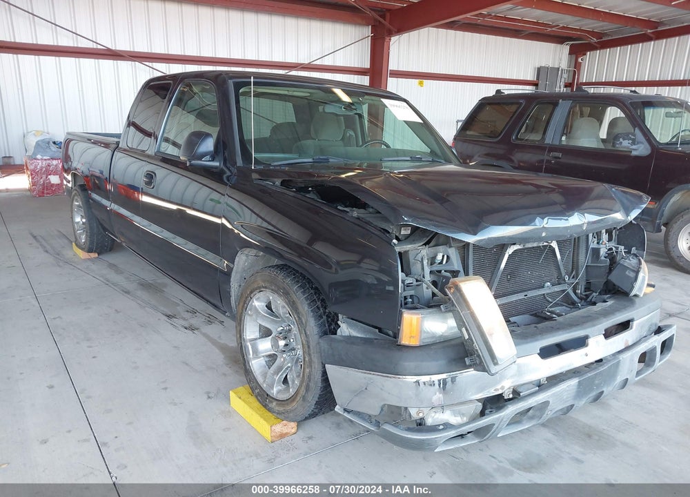 2005 CHEVROLET SILVERADO 1500 LS VIN: 2GCEC19VX51173814