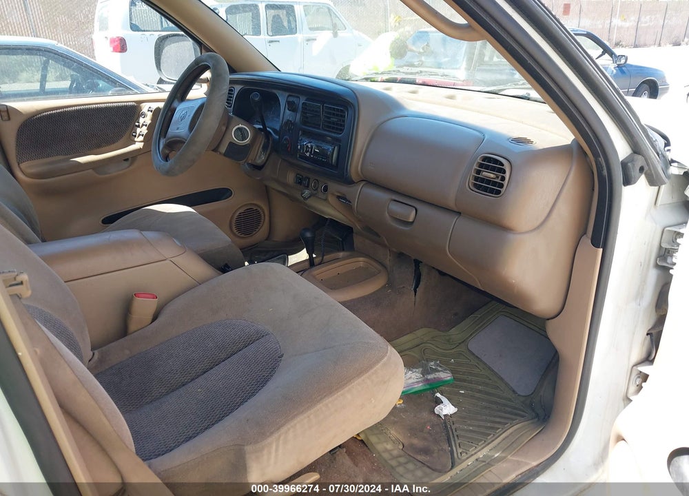 2000 DODGE DURANGO VIN: 1C4HS28ZXYF199009