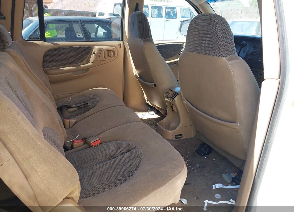 2000 DODGE DURANGO VIN: 1C4HS28ZXYF199009
