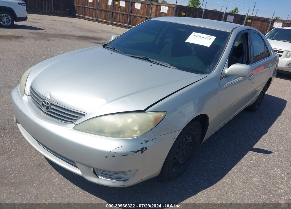 2005 TOYOTA CAMRY LE VIN: 4T1BE32K85U011687