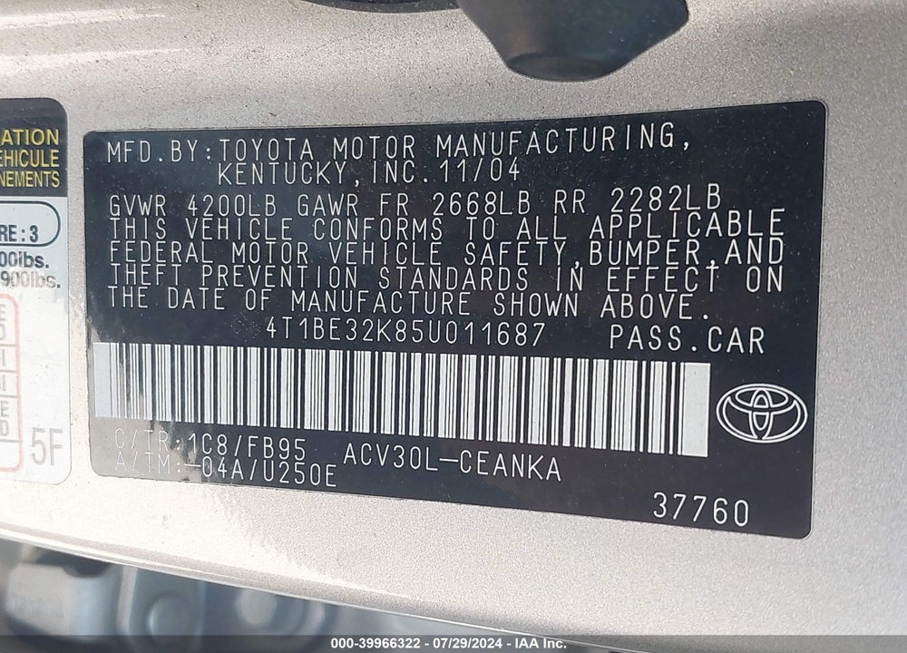2005 TOYOTA CAMRY LE VIN: 4T1BE32K85U011687