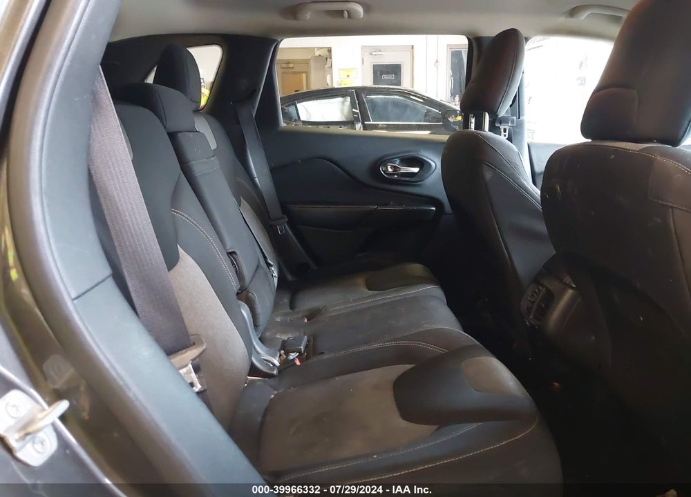 2014 JEEP CHEROKEE LATITUDE VIN: 1C4PJLCS7EW191771