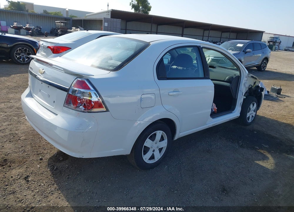2008 CHEVROLET AVEO LS VIN: KL1TD56668B259979