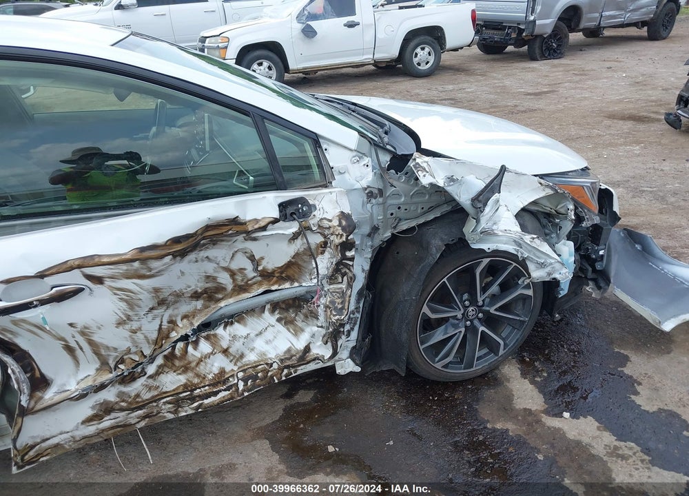 2021 TOYOTA COROLLA XSE VIN: JTNC4MBE4M3112155
