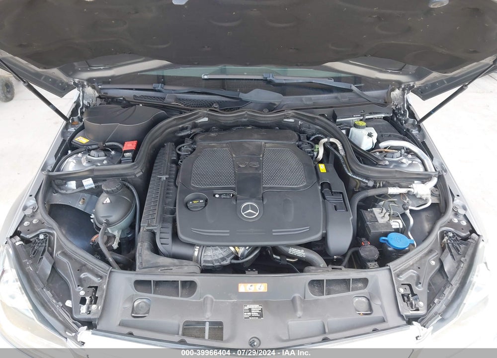 2013 MERCEDES-BENZ C 300 LUXURY 4MATIC/SPORT 4MATIC VIN: WDDGF8AB2DA798972