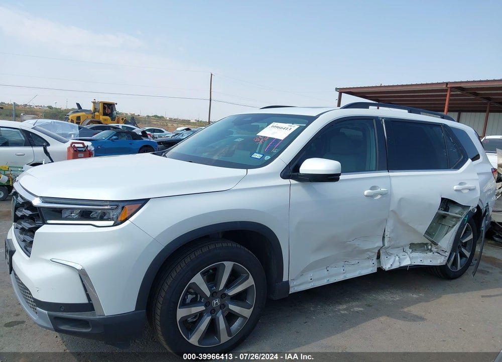 2025 HONDA PILOT VIN: 5FNYG2H70SB000676
