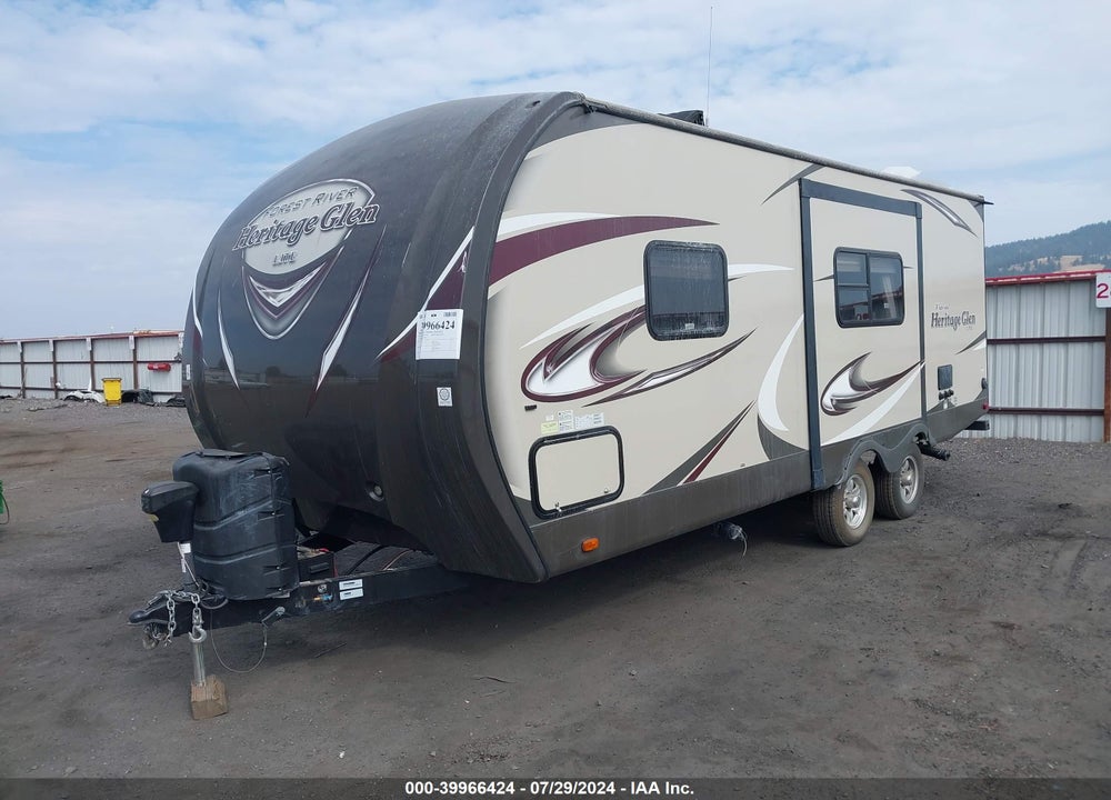 2015 FOREST RIVER HERITAGE GLEN LITE VIN: 4X4TWBY2XFU008714